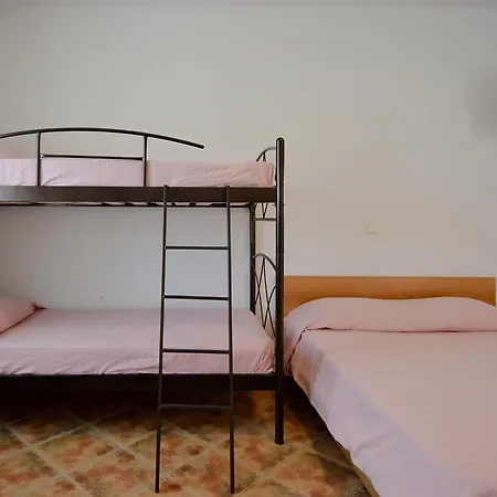 Pergola Andros Γαύριο