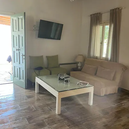 Villa Pergola Andros *