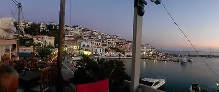 Villa Pergola Andros Gavrio