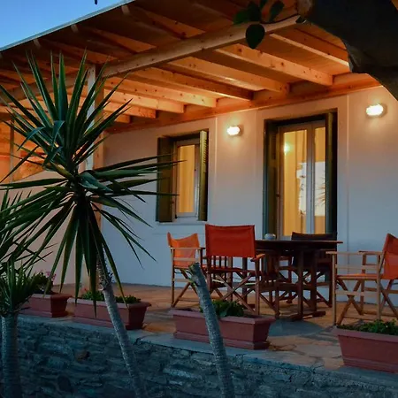 Vila Pergola Andros Gavrio