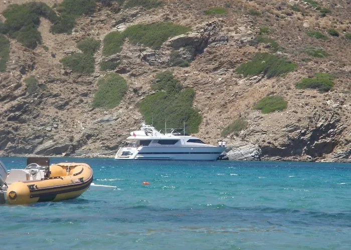 Villa Pergola Andros *