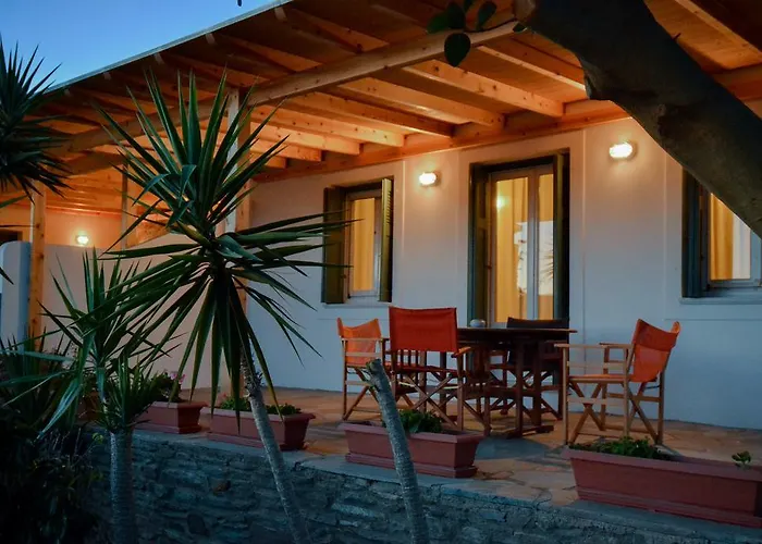 Villa Pergola Andros Gavrio